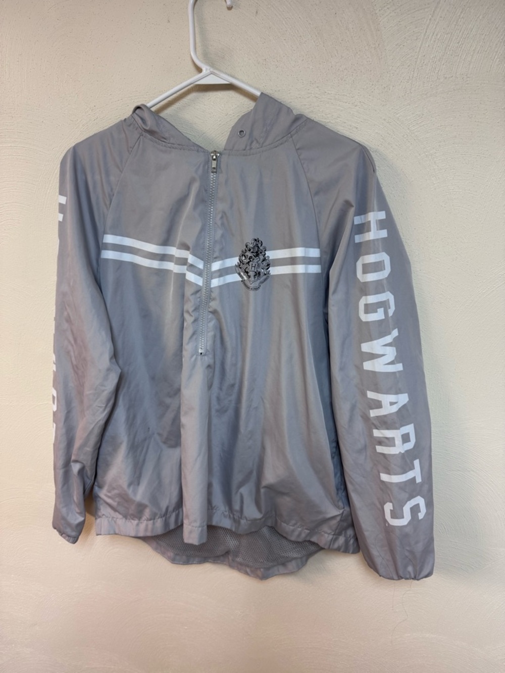 Harry Potter Hogwarts women’s Gray Hooded Zip Jacket Size L 100% Polyester